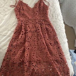 Astr Label lace rust midi dress M